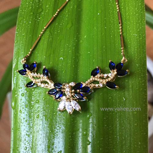 18k gold necklace with sapphire and diamond accents, designed as a keepsake transforming an inherited ring, by Mehdi Valiee